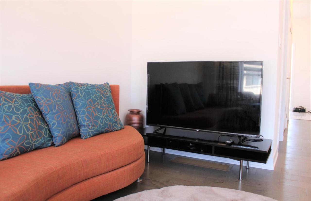 Villa New Town House Barrie South Esterno foto
