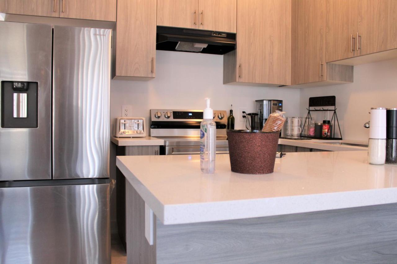 Villa New Town House Barrie South Esterno foto