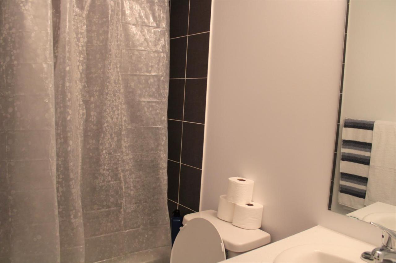 Villa New Town House Barrie South Esterno foto