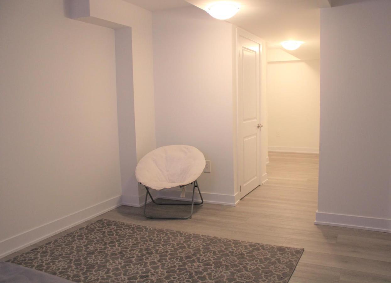 Villa New Town House Barrie South Esterno foto