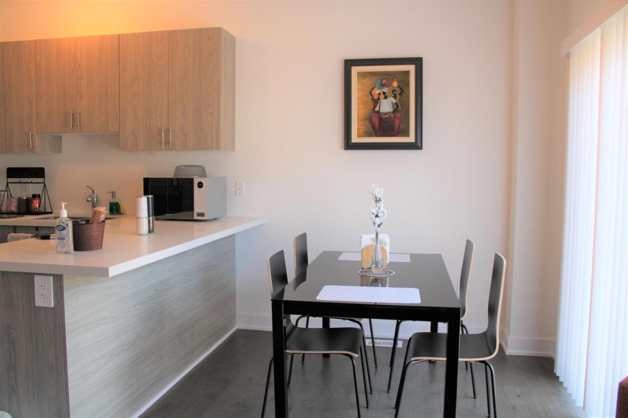 Villa New Town House Barrie South Esterno foto